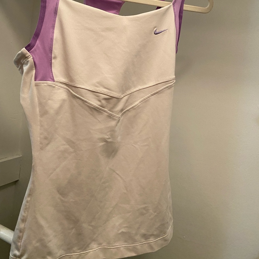 Nike activewear - Picture 3 of 3